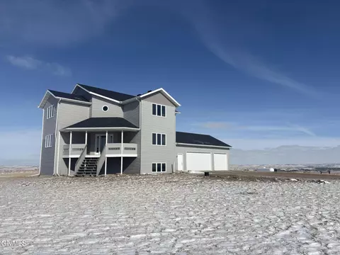 2572 Windsor Pl N, Mandan, ND 58554