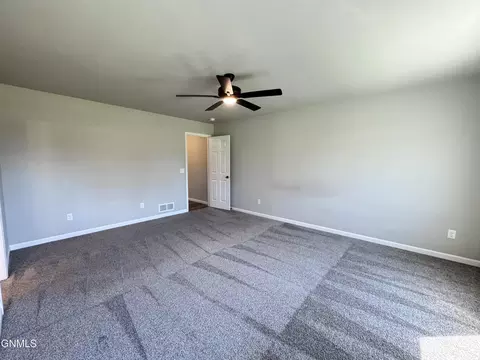 Bedroom - 3304 Kenner Loop, Bismarck, ND 58504 photo 4 of 7