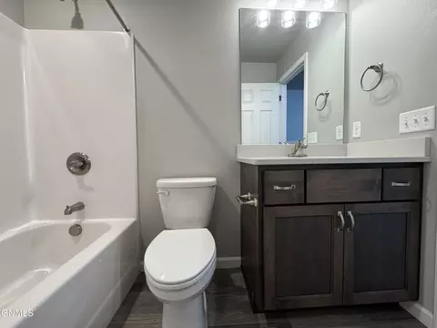 Bath - 3304 Kenner Loop, Bismarck, ND 58504 photo 5 of 6