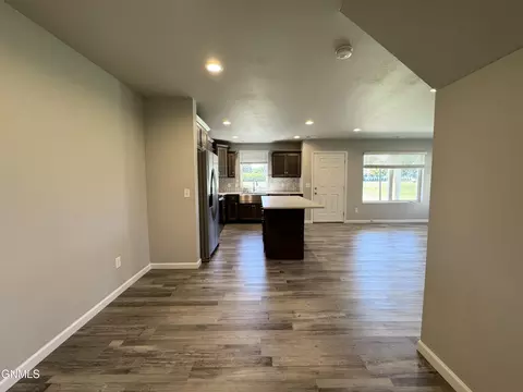 Entry Way - 3304 Kenner Loop, Bismarck, ND 58504 photo 1 of 7