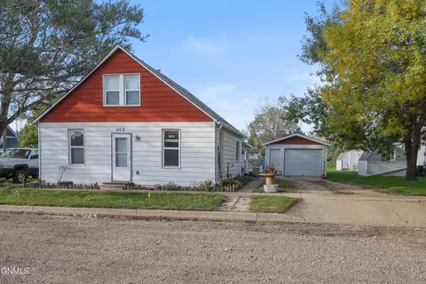 202 Cedar Ave, New Salem, ND 58563