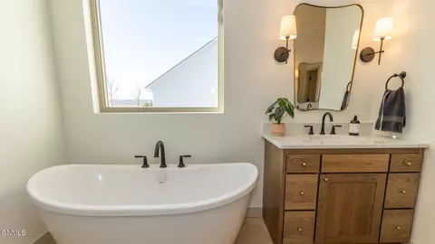 3403 Palmer Pl, Bismarck, ND 58503 photo 32