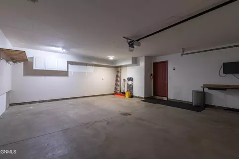 3422 Rosser Ave, Bismarck, ND 58501 photo 23