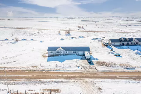 14960 Cochise St, Williston, ND 58801 photo 14
