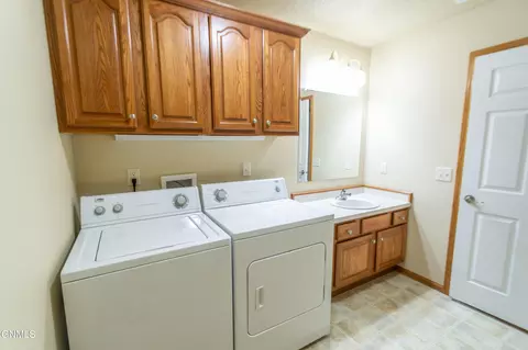 1073 Turnpike Ave, Bismarck, ND 58501 photo 23