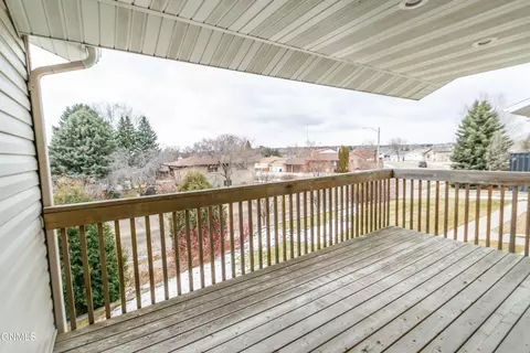 1073 Turnpike Ave, Bismarck, ND 58501 photo 13