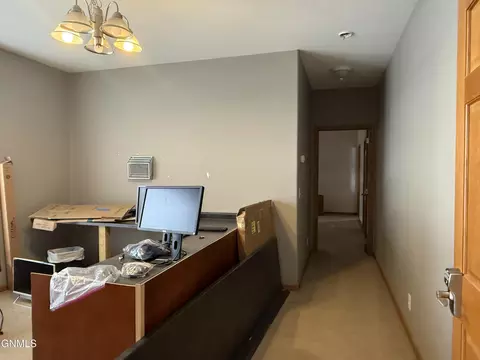Entry Way - 13683 Mulberry, Williston, ND 58801 photo 3 of 5