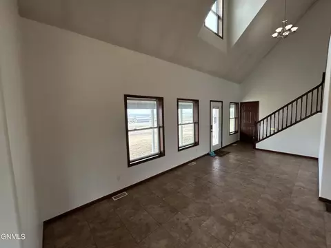 Living - 4464 146w Ave NW, Williston, ND 58801 photo 1 of 2