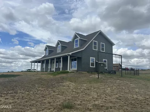 Exterior - 4464 146w Ave NW, Williston, ND 58801 photo 3 of 3