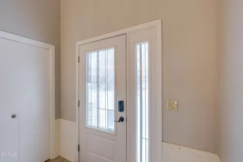 149 W Brandon Dr, Bismarck, ND 58503