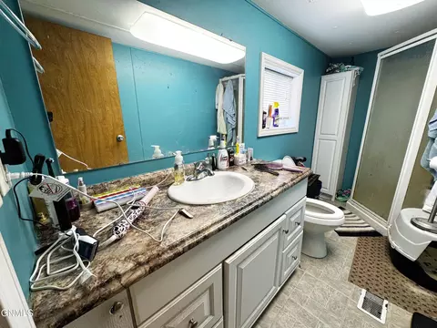 203 E Deer St, Mandan, ND 58554 photo 8
