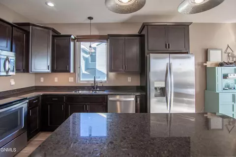 3250 Capitol Ave E, Bismarck, ND 58501 photo 22