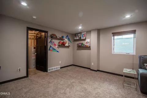 3250 Capitol Ave E, Bismarck, ND 58501 photo 42