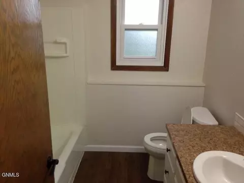 Bath - 405 E Interstate Ave, Bismarck, ND 58503 photo 2 of 2