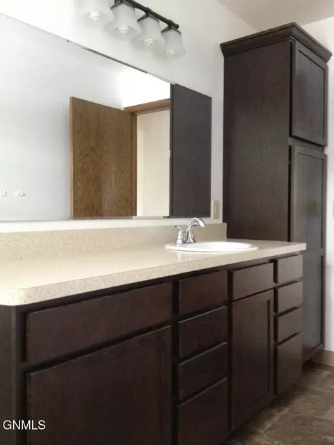 Bath - 405 E Interstate Ave, Bismarck, ND 58503 photo 1 of 2