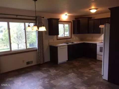 Kitchen - 405 E Interstate Ave, Bismarck, ND 58503 photo 1 of 3