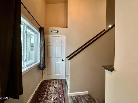 155 Pine Ave, Mapleton, ND 58059 photo 2
