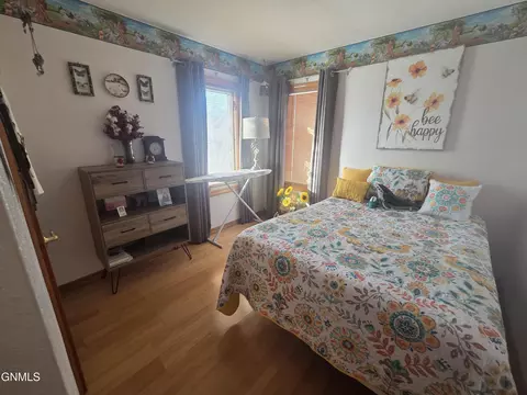 Bedroom - 601 14th Ave W, Williston, ND 58801 photo 2 of 3