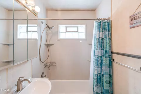 Bath - 909 E Avenue Ave E, Bismarck, ND 58501 photo 2 of 5