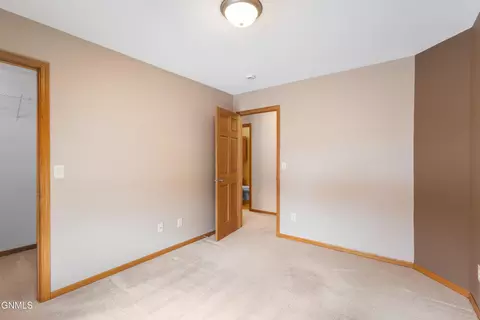 Bedroom - 2129 Koch Dr, Bismarck, ND 58503 photo 4 of 4
