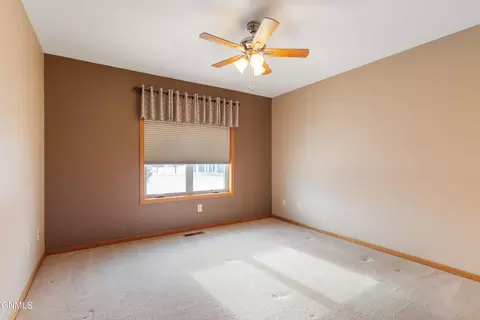 Bedroom - 2129 Koch Dr, Bismarck, ND 58503 photo 2 of 4
