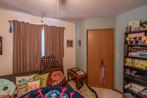 Bedroom - 2872 Warwick Loop, Bismarck, ND 58504 photo 2 of 8