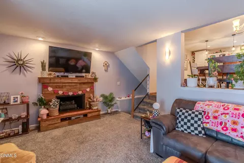 Living - 2872 Warwick Loop, Bismarck, ND 58504 photo 3 of 3