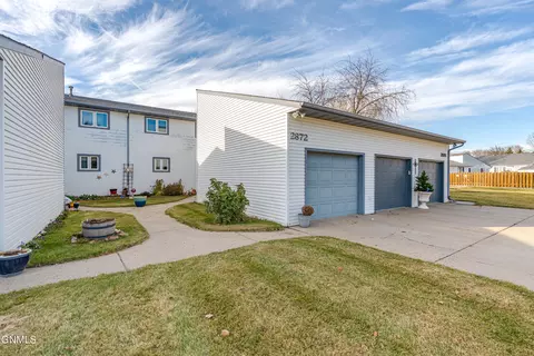 Exterior - 2872 Warwick Loop, Bismarck, ND 58504 photo 2 of 18