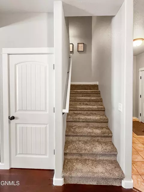 Entry Way - 2818 23rd St W, Williston, ND 58801 photo 3 of 4