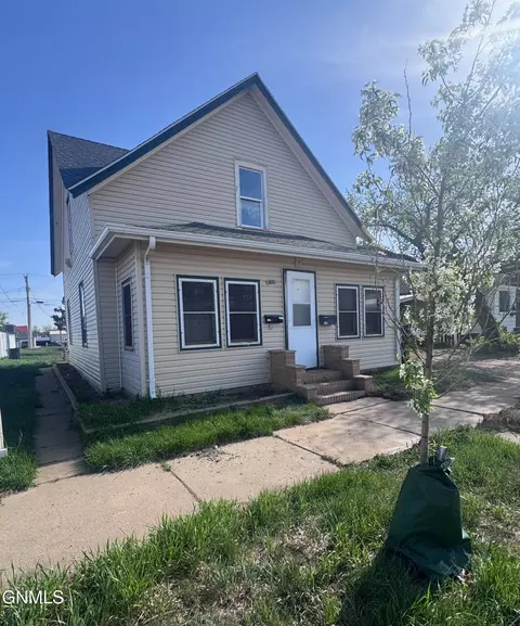 Other - 134 E Broadway St, Dickinson, ND 58601 photo 3 of 19