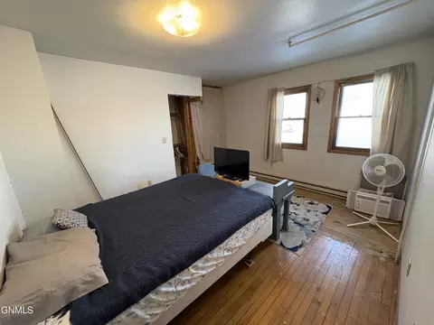 Bedroom - 715 4th St, Edgeley, ND 58433 photo 5 of 5