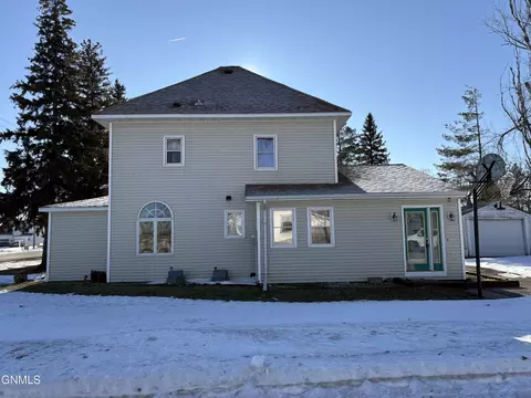 Other - 715 4th St, Edgeley, ND 58433 photo 2 of 17
