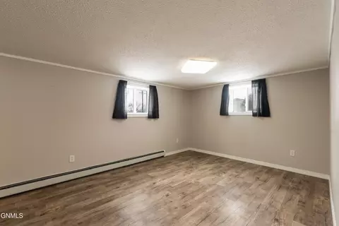 1001 2nd St NE, Mandan, ND 58554 photo 21
