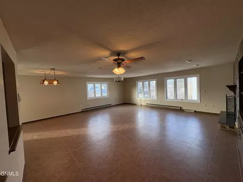 Living - 615 Main St, Edgeley, ND 58433 photo 4 of 4