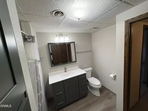 Bath - 615 Main St, Edgeley, ND 58433 photo 4 of 4