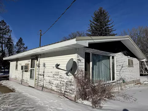 128 Park Ave W, Bowdon, ND 58418