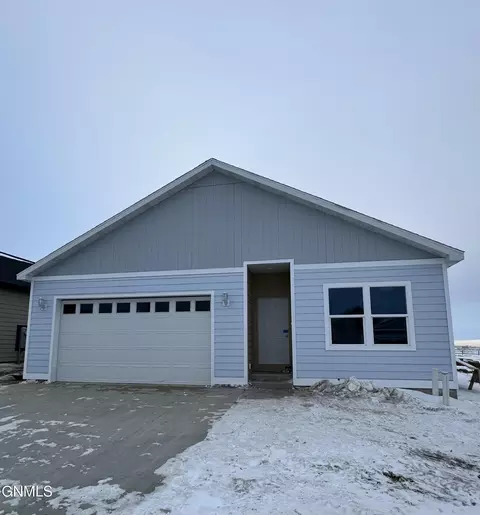 3406 36th St W, Williston, ND 58801