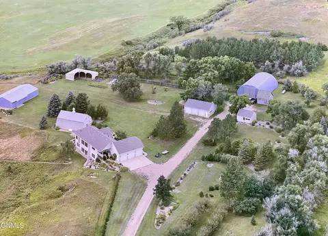 14600 26th St NE, Baldwin, ND 58521
