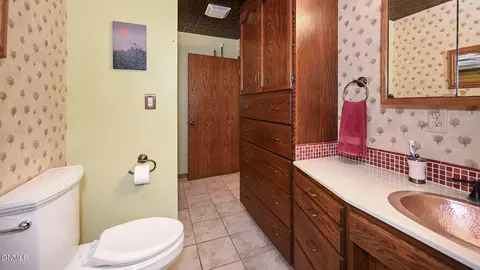 Bath - 2145 34th St, Mandan, ND 58554 photo 8 of 8