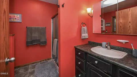 Bath - 2145 34th St, Mandan, ND 58554 photo 1 of 8