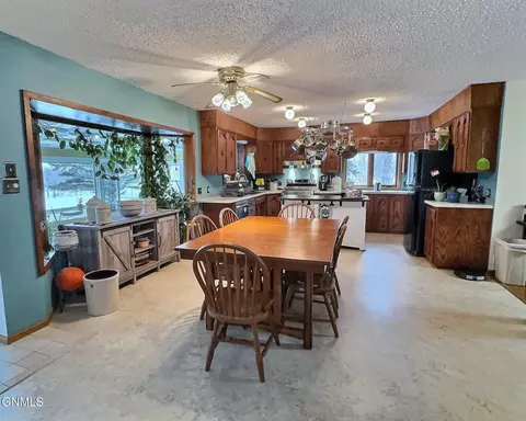 Kitchen - 2145 34th St, Mandan, ND 58554 photo 8 of 9