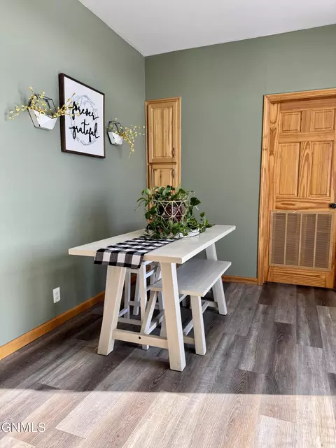 Dining - 14088 Southview Dr, Williston, ND 58801 photo 1 of 1