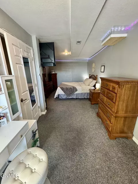 Bedroom - 14088 Southview Dr, Williston, ND 58801 photo 9 of 10