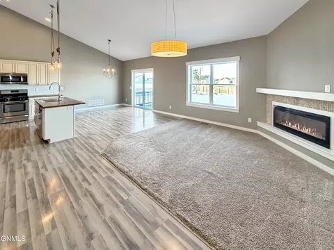 Living - 13669 Mulberry Loop NW, Williston, ND 58801 photo 1 of 4