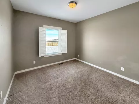 Bedroom - 13669 Mulberry Loop NW, Williston, ND 58801 photo 2 of 3