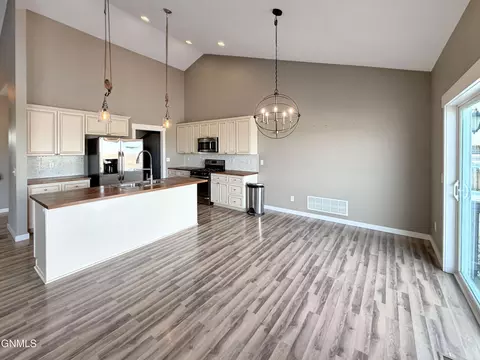 Kitchen - 13669 Mulberry Loop NW, Williston, ND 58801 photo 1 of 1