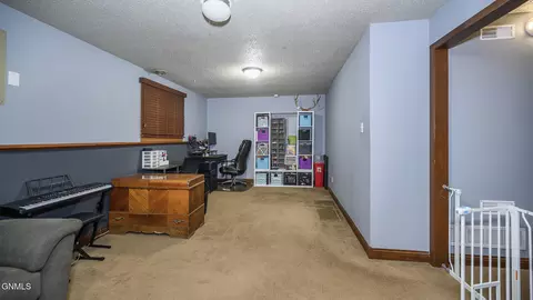 2873 Warwick Loop, Bismarck, ND 58504 photo 25