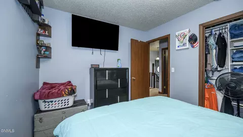 2873 Warwick Loop, Bismarck, ND 58504 photo 24