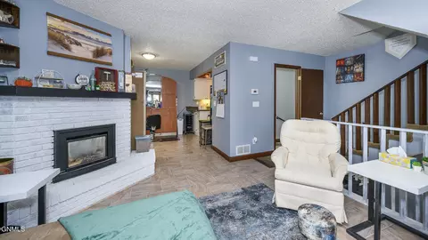 2873 Warwick Loop, Bismarck, ND 58504 photo 6