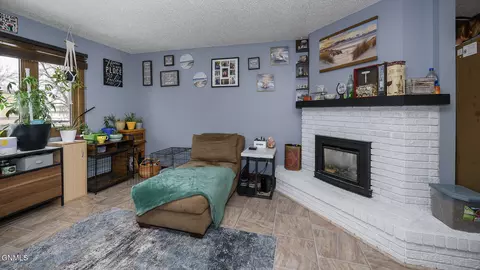 2873 Warwick Loop, Bismarck, ND 58504 photo 5